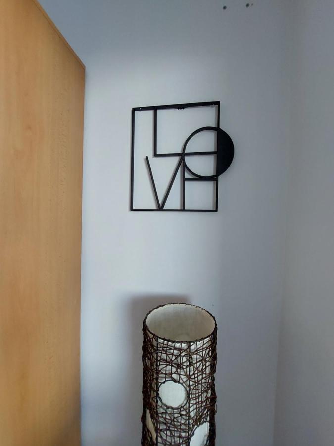 Tower Apartment With Private Terrace Next To Uno فيينا المظهر الخارجي الصورة